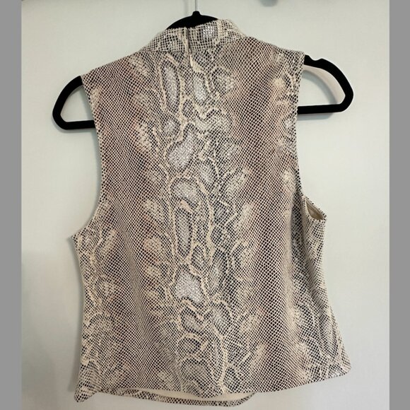 Snake Print Cut-out Tank Top - Picture 5 of 6
